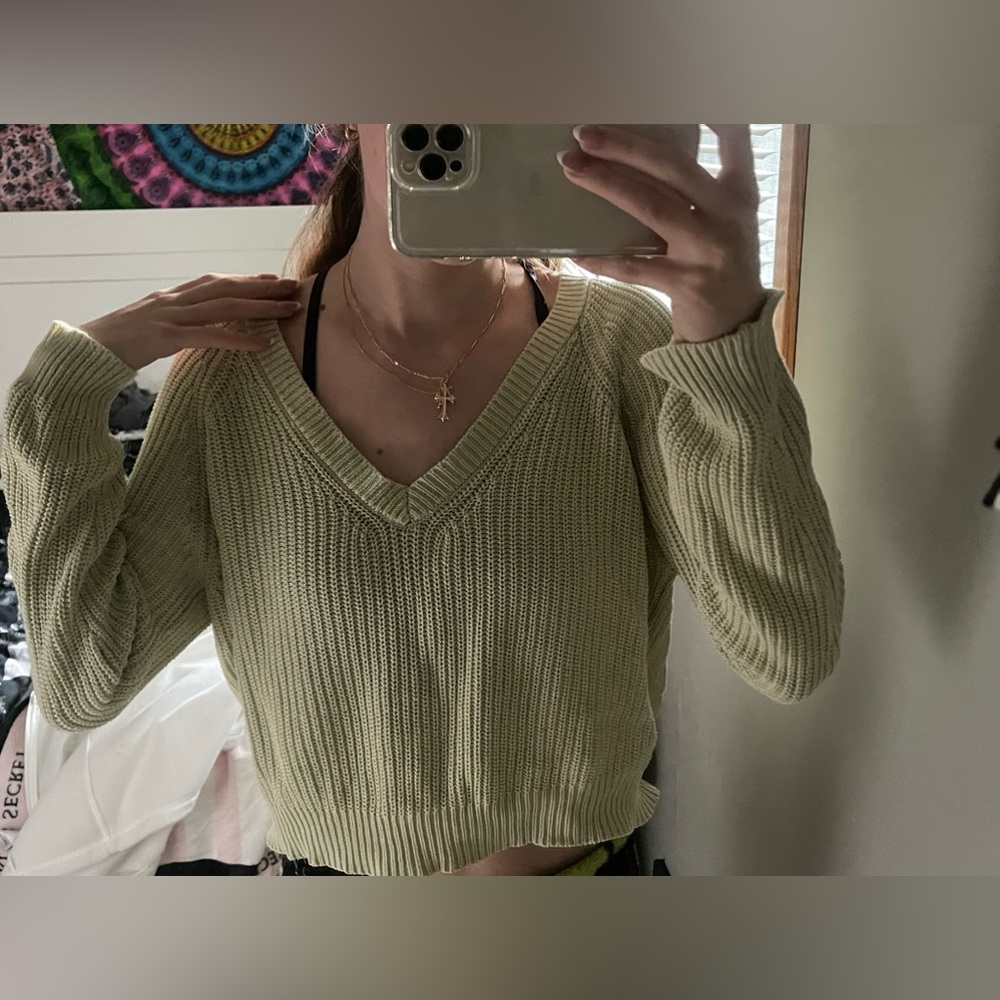 Forever 21 Green Knit Sweater